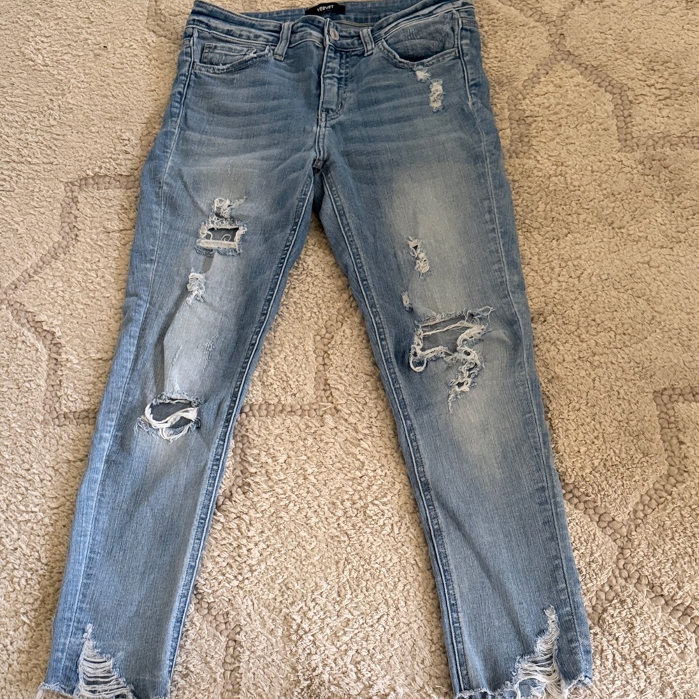 Casual Light Blue Distressed Ankle Jeans